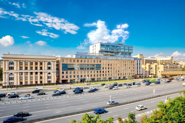 DNUI定制 | 俄财大机器学习本升硕项目宣讲会